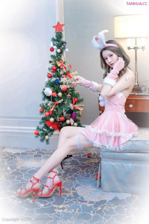 文芮jeninfer  [XiuRen]高清写真图 2021.12.23 No.4374 文芮jeninfer第45张图片
